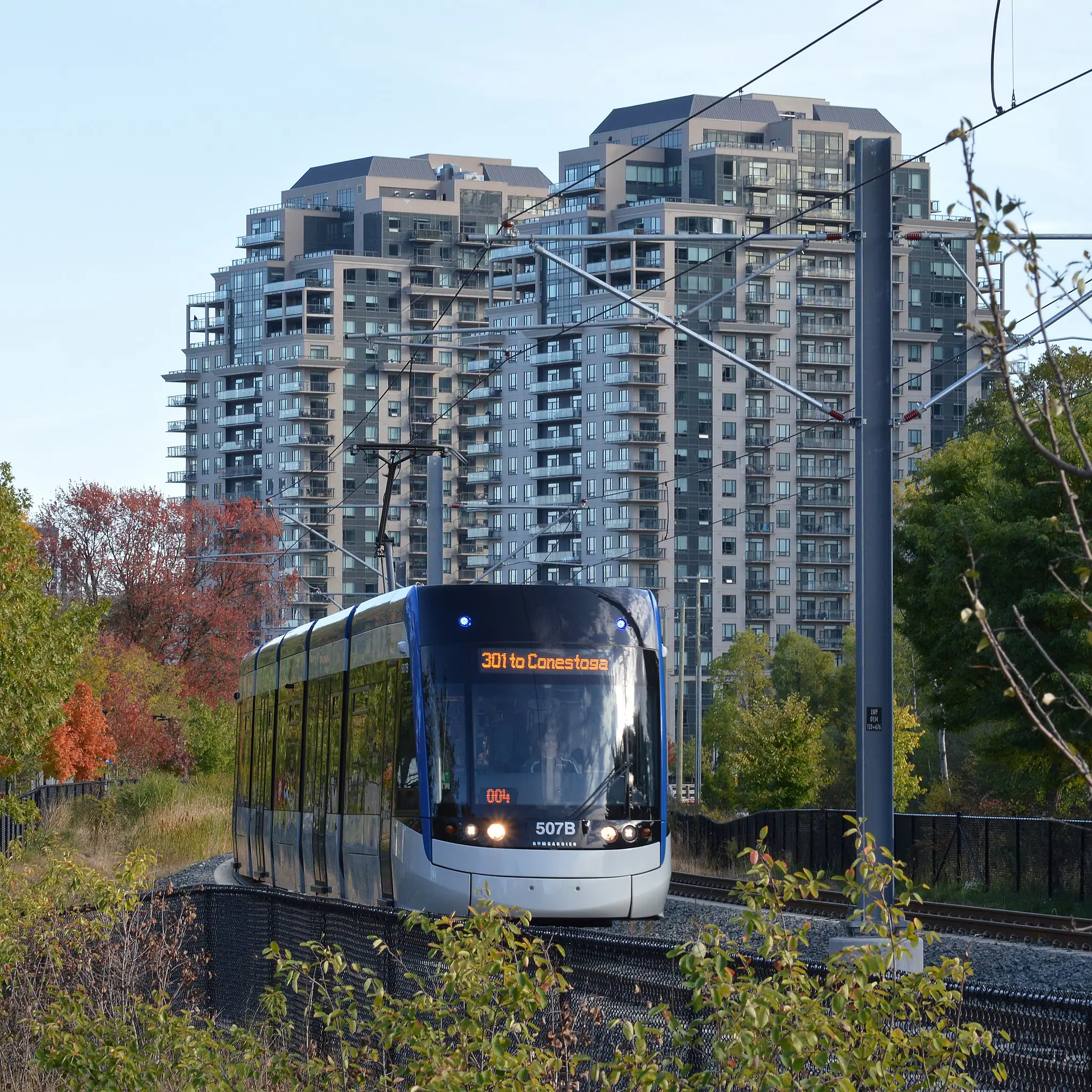 ION train on tracks in Waterloo (Ryan Hodnett, Wikimedia Commons)